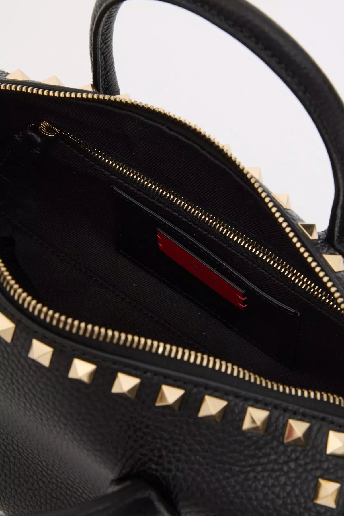Rockstud grainy calfskin handbag