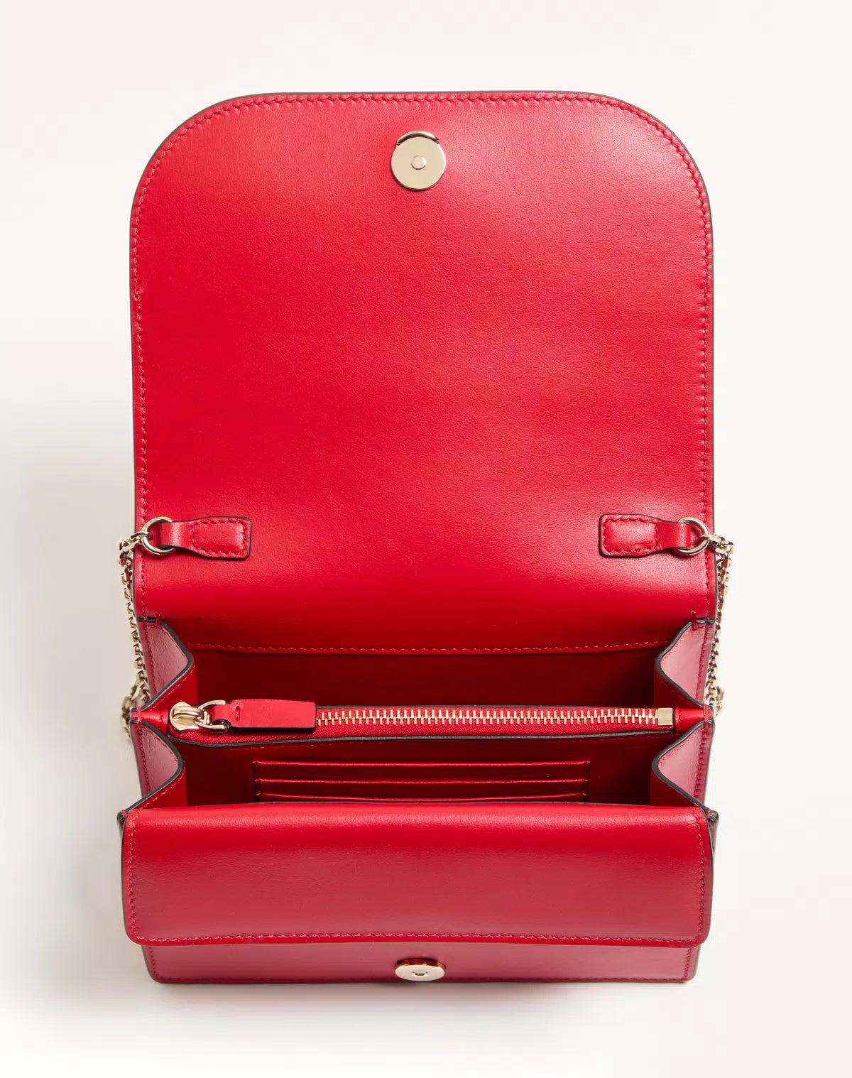 Pouch with vlogo walk calfskin chain