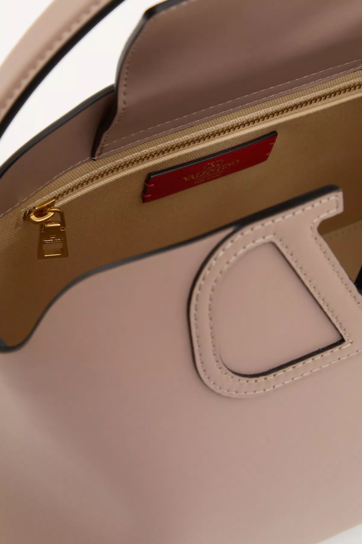 Fill me in handbag in calfskin