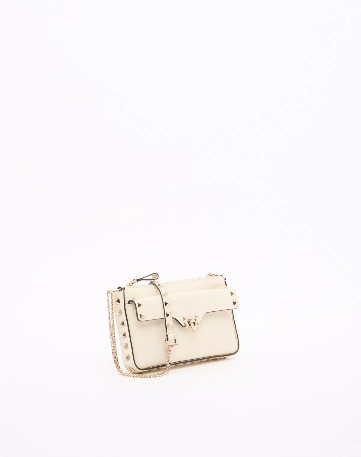 Rockstud chain pouch in grainy calfskin