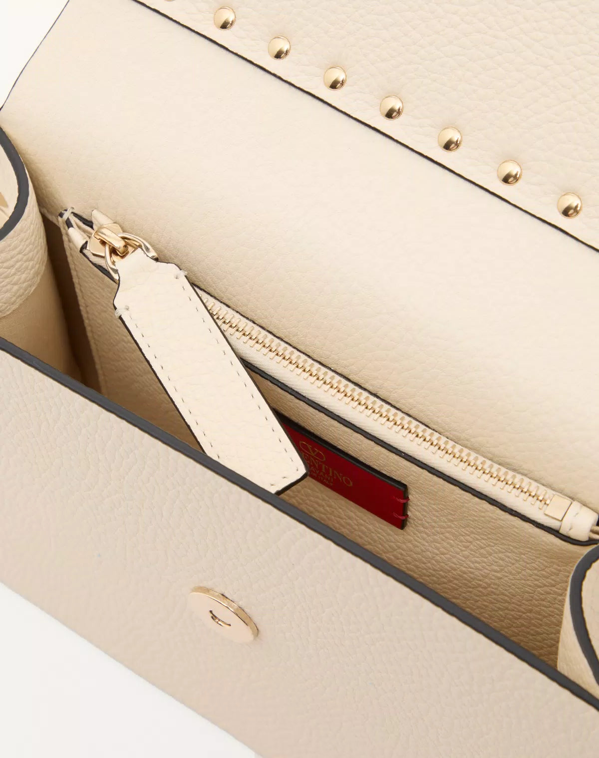 Rockstud small shoulder bag in grainy calfskin