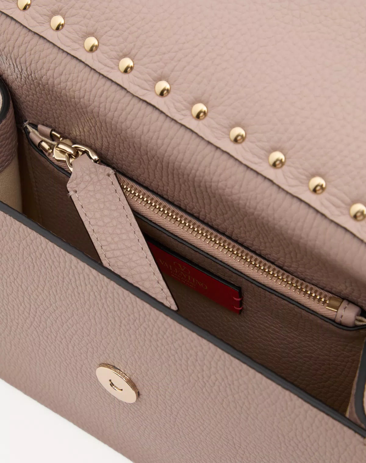 Rockstud small shoulder bag in grainy calfskin