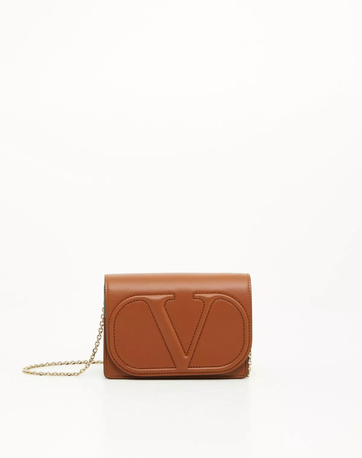 Pouch with vlogo walk calfskin chain