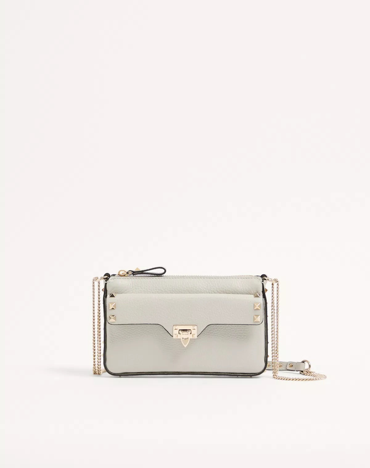 Rockstud chain pouch in grainy calfskin