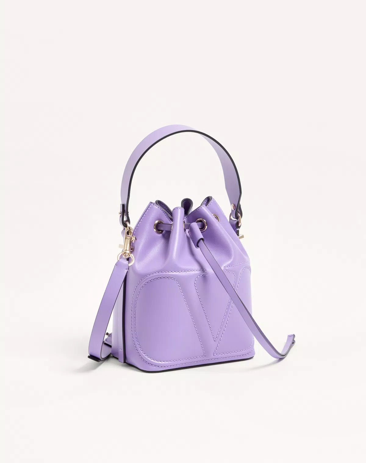 Vlogo walk bucket bag in calfskin