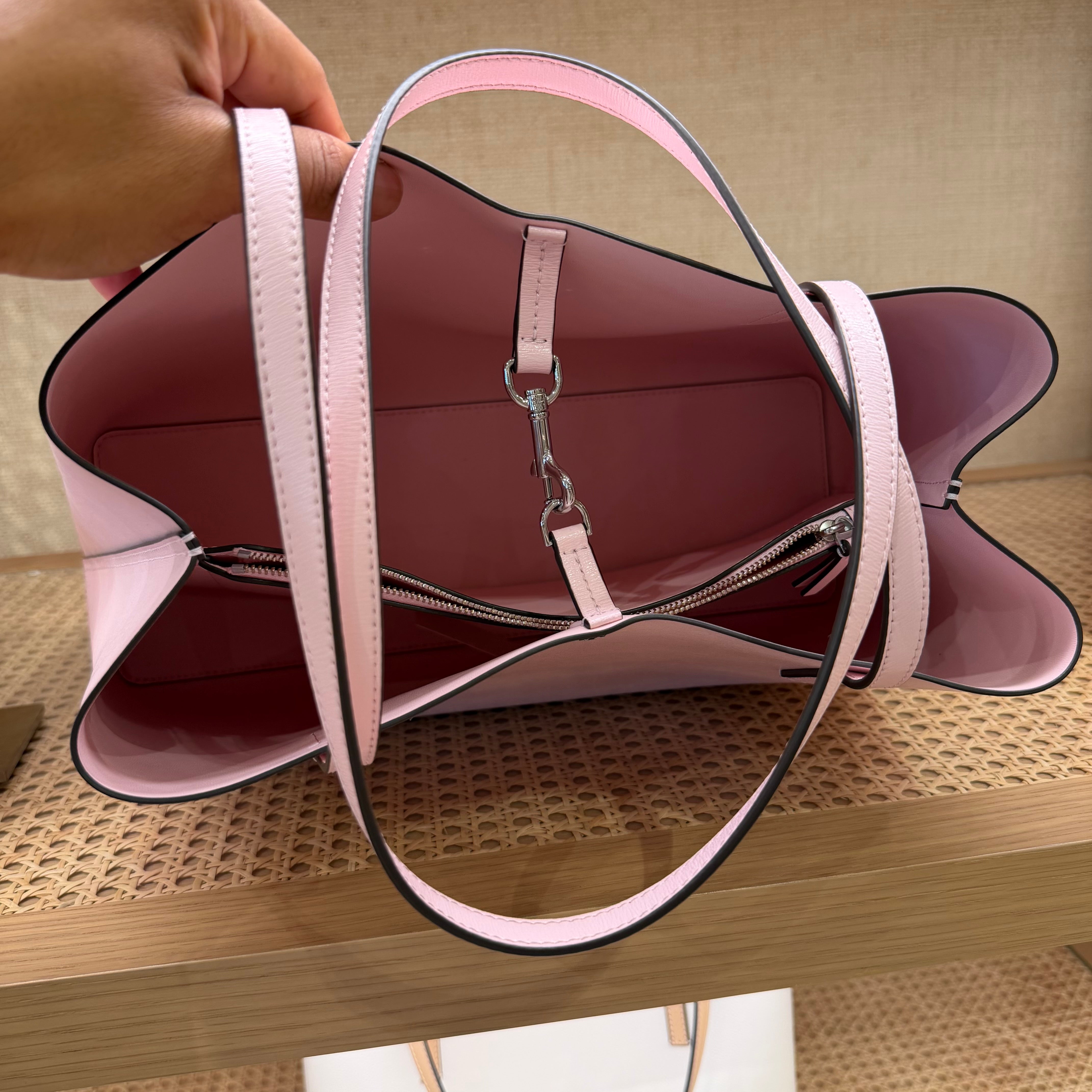 Blake Textured Tote