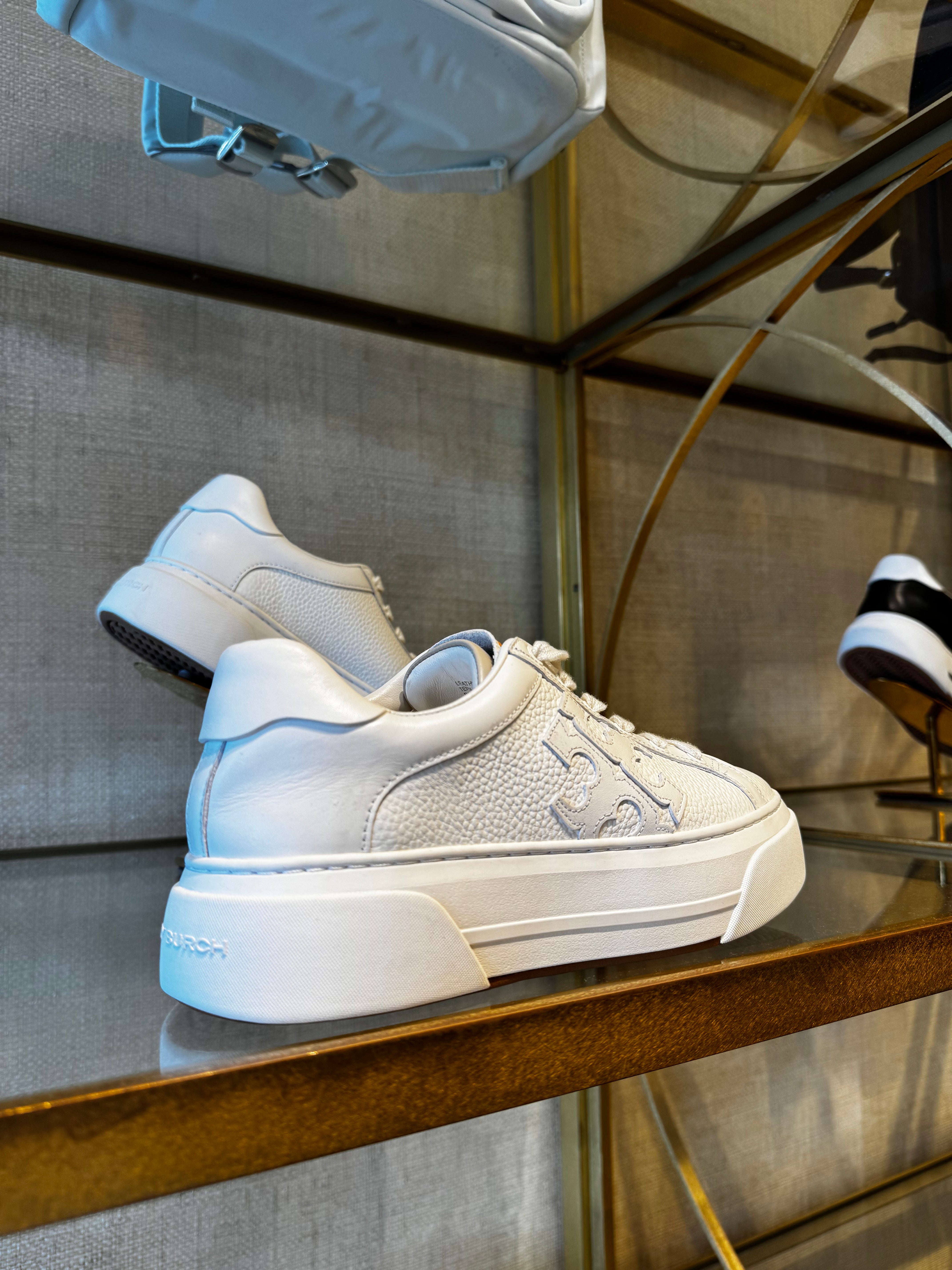 Color block platform sneaker
