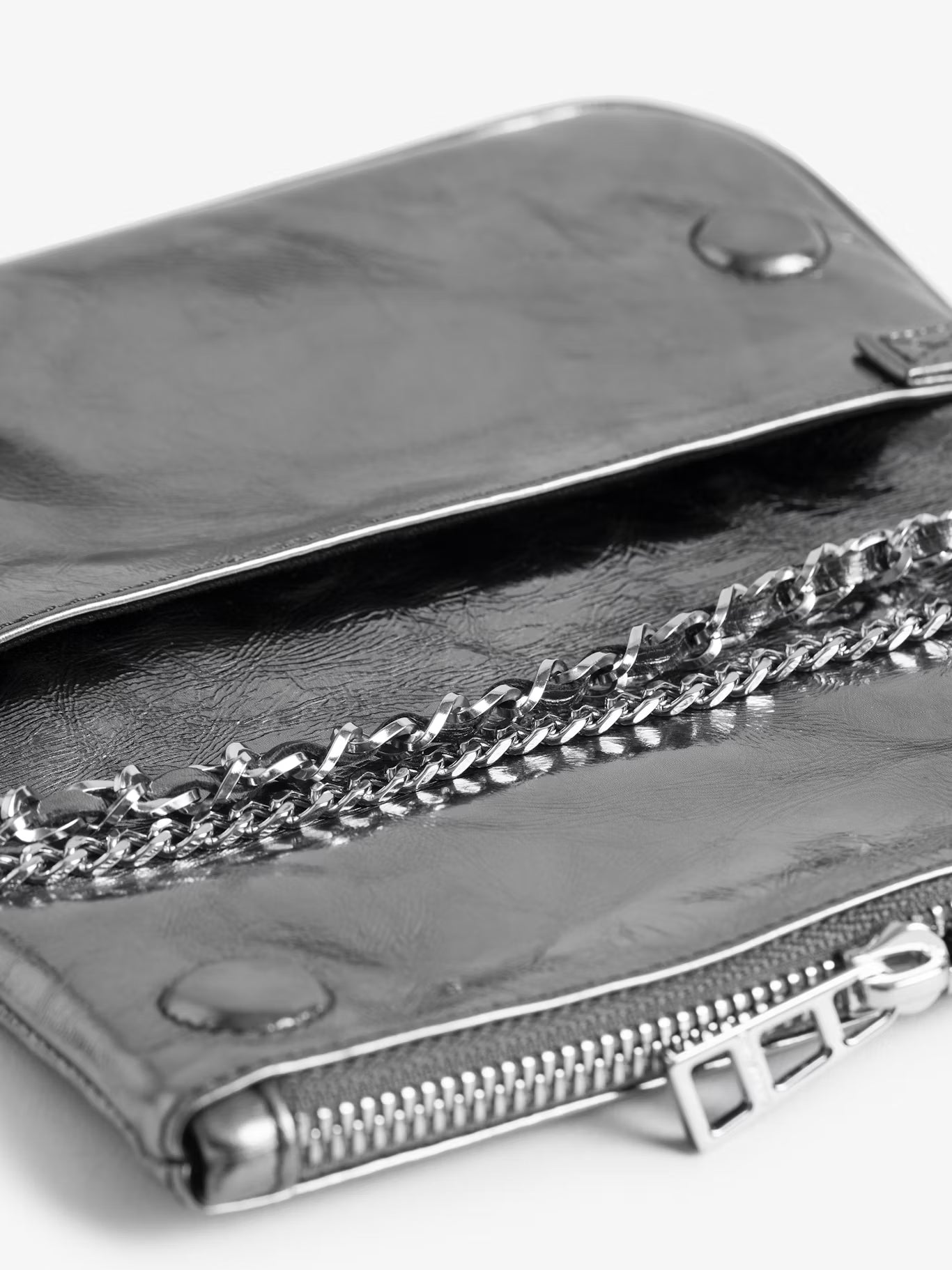 Rock Nano Vintage Metal Clutch