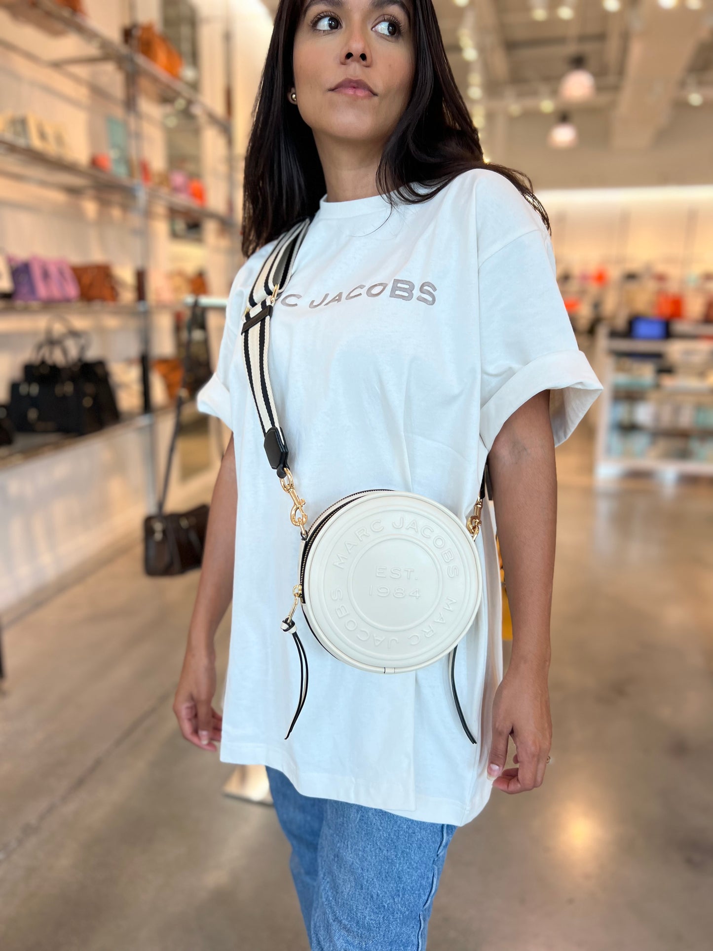 Marc Jacobs Signet Round Crossbody Bag – Popshop Usa