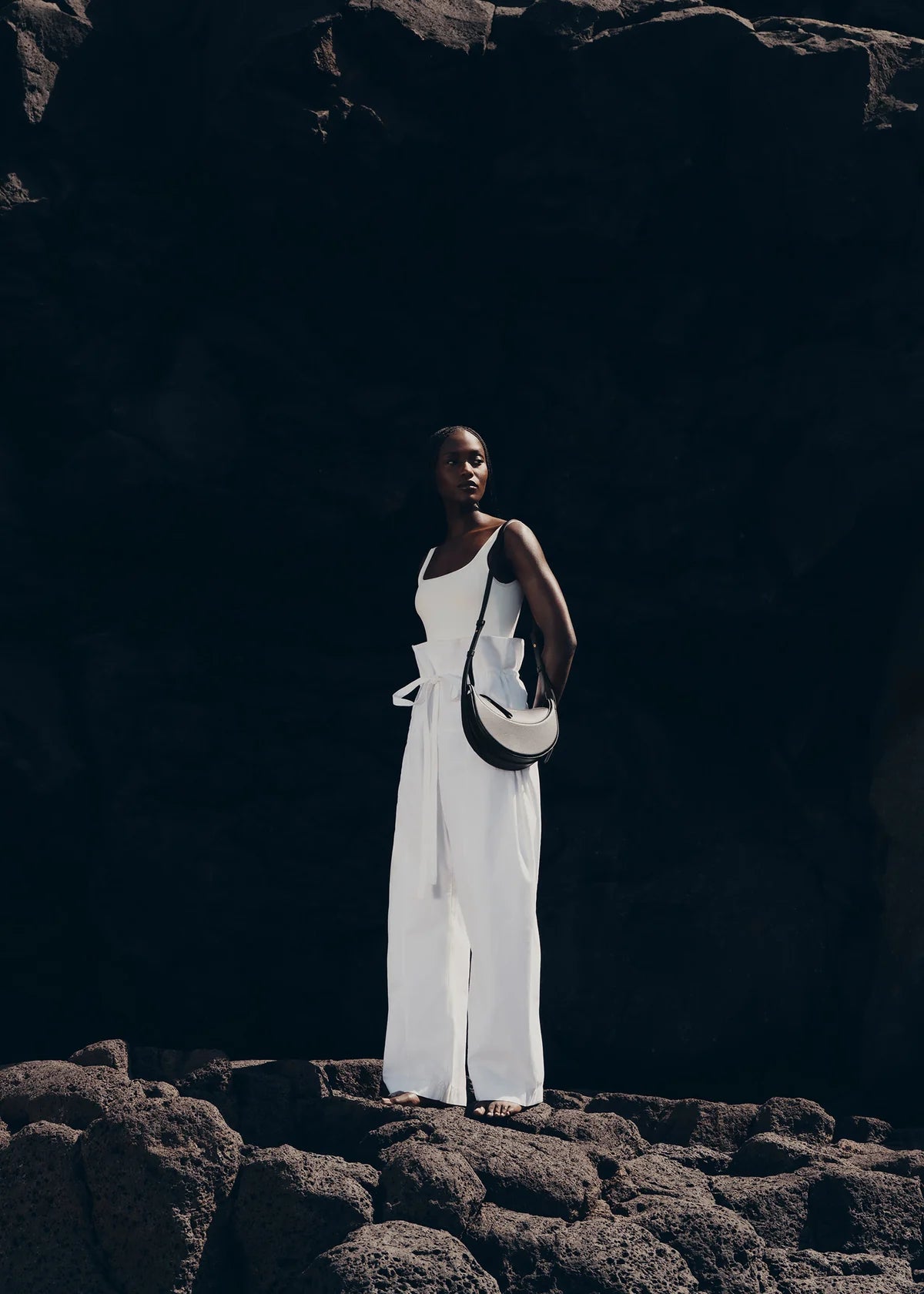 Numéro Dix Textured Black