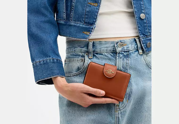 Medium Corner Zip Wallet