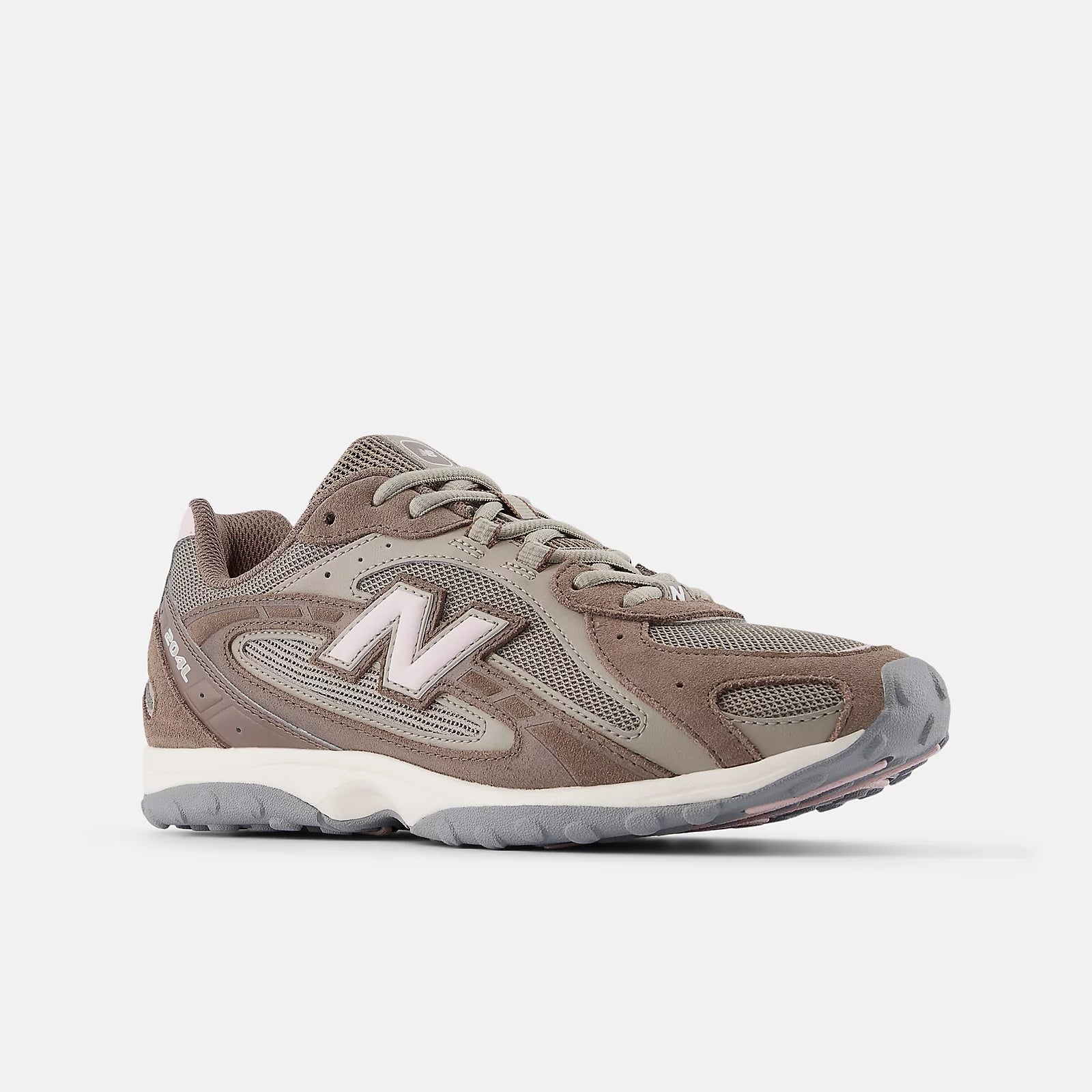 new Balance 204L