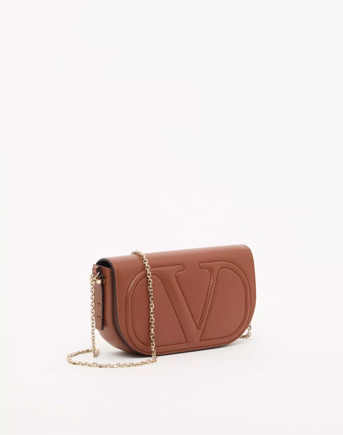 Vlogo walk chain pouch in calfskin