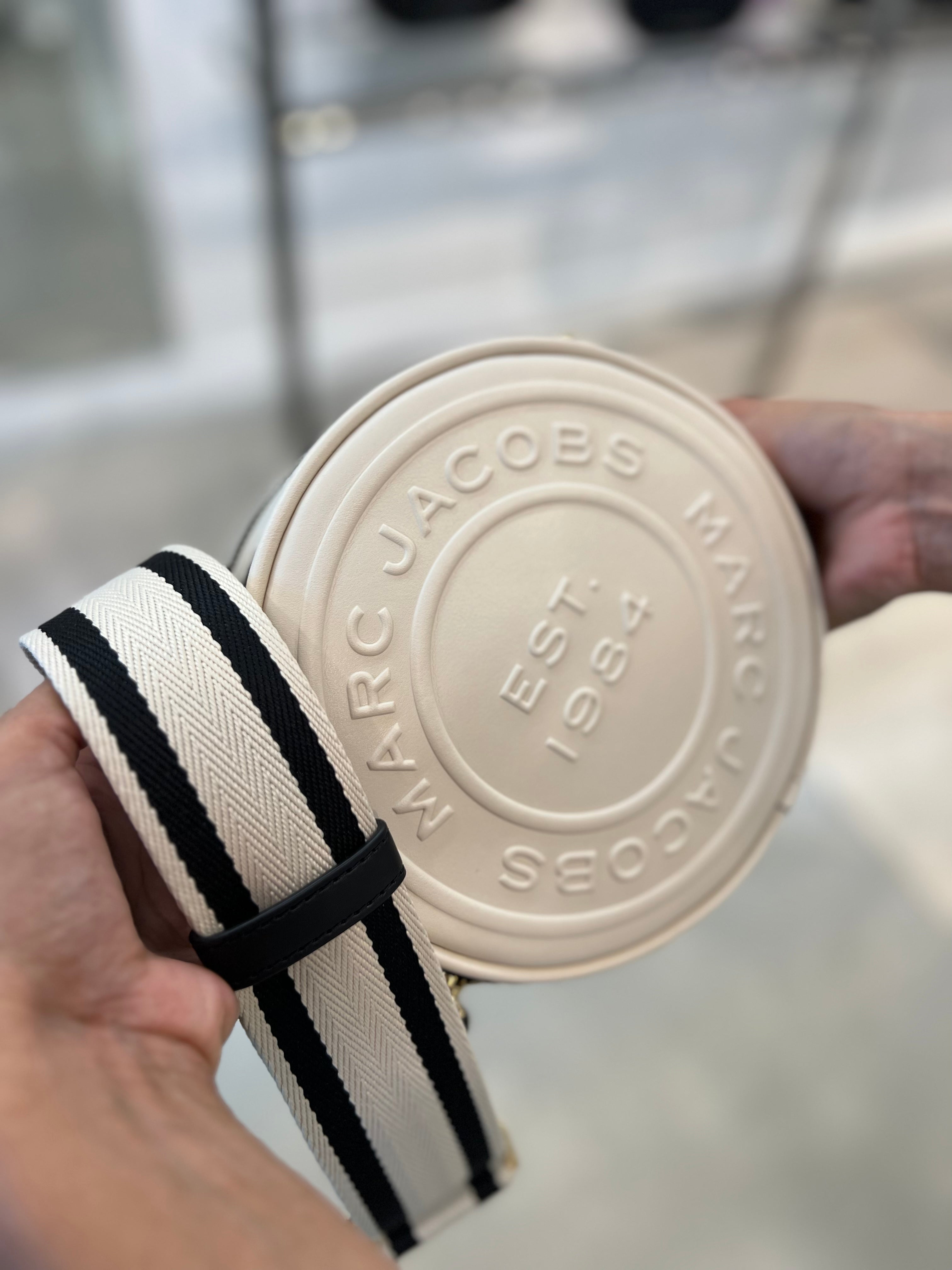 Marc Jacobs Bandolera Signet Circle