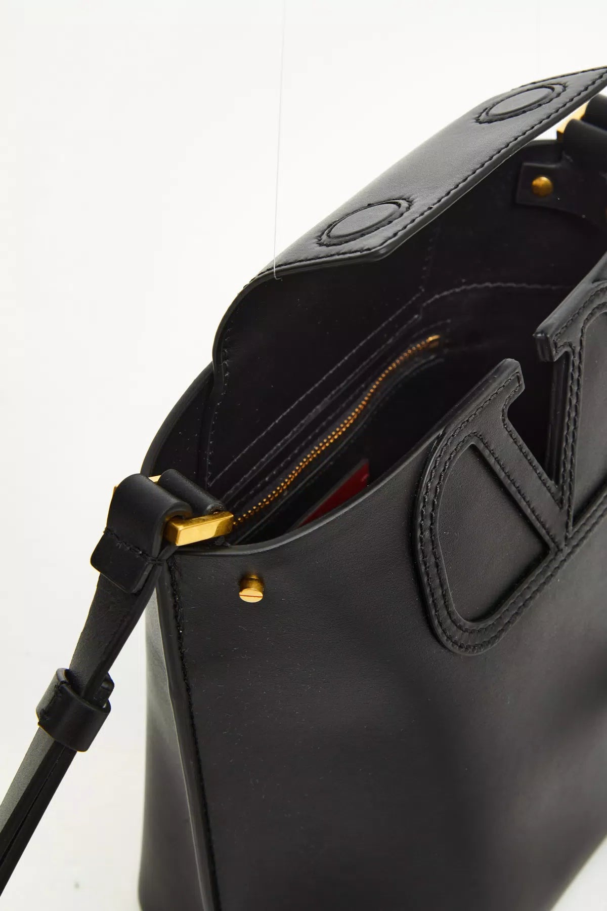 Fill me small calfskin bucket bag