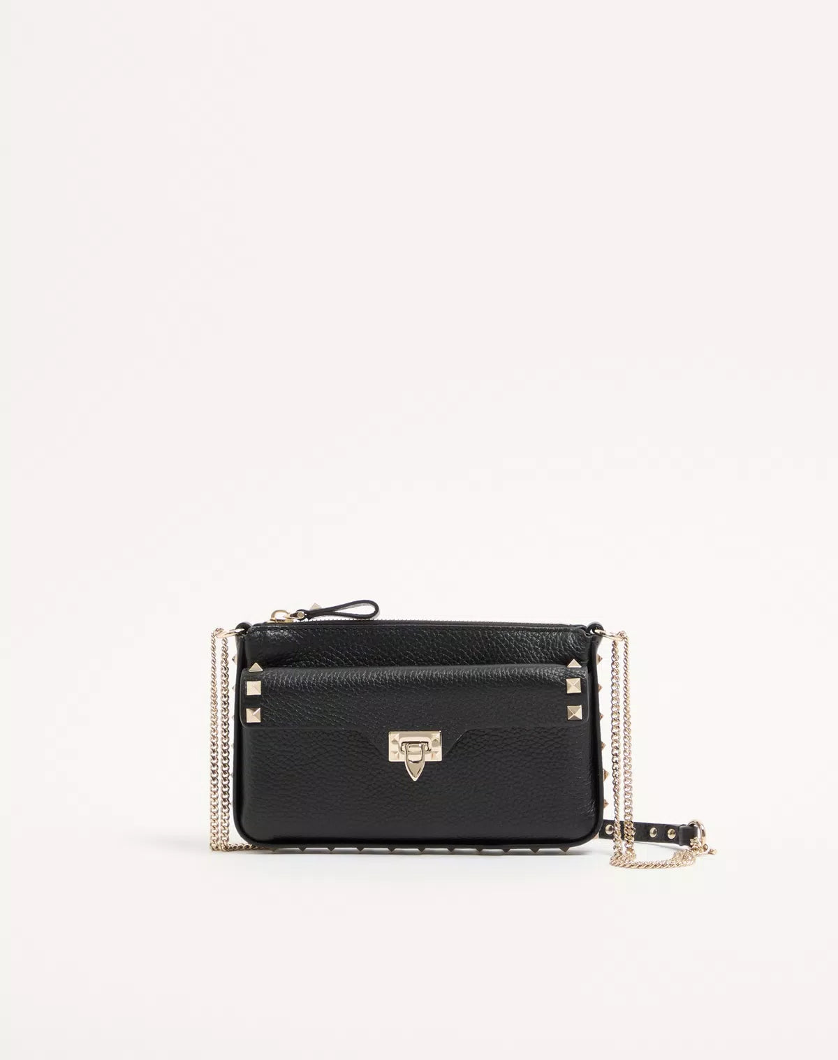 Rockstud chain pouch in grainy calfskin