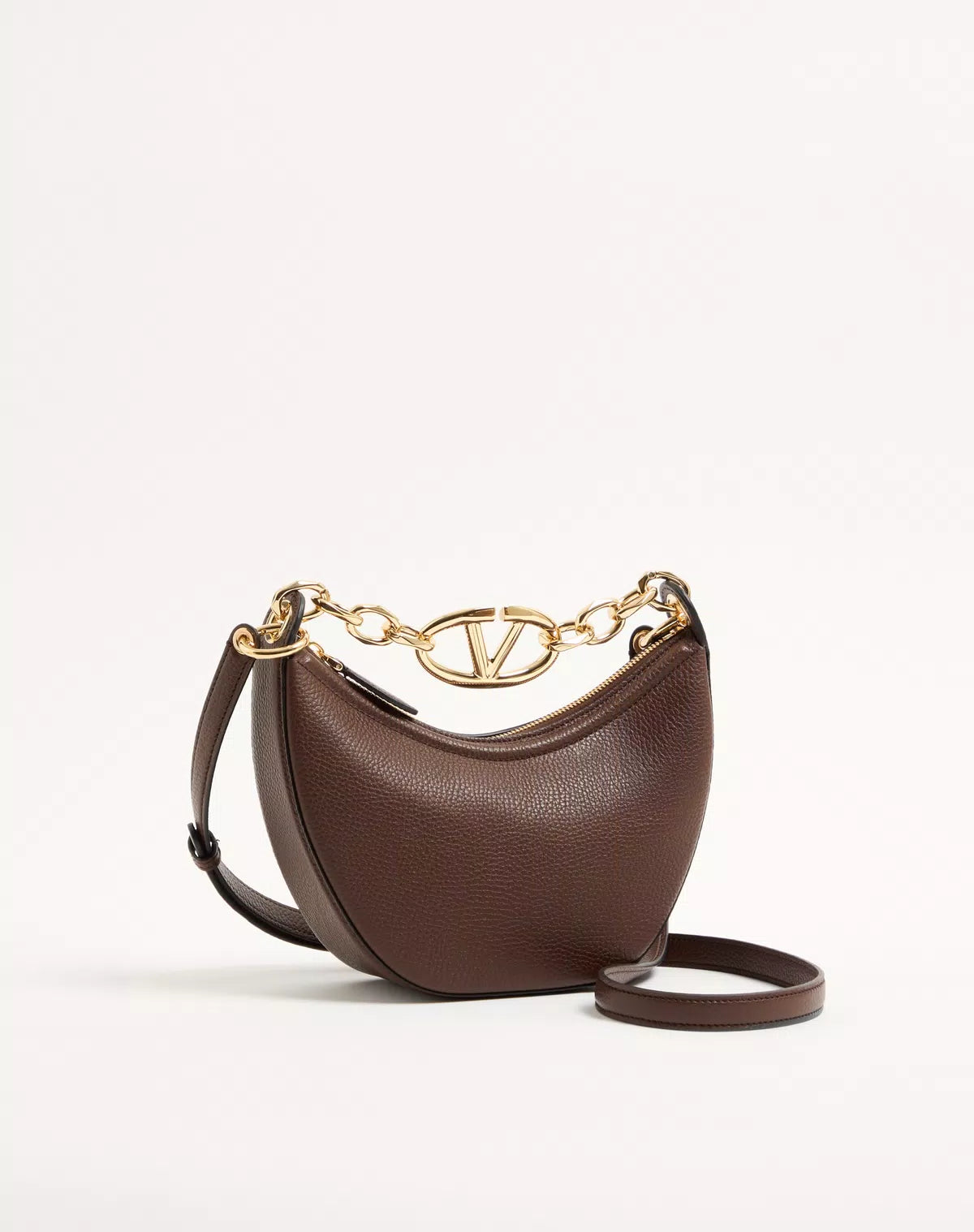 Mini hobo vlogo moon bag in grainy calfskin with chain