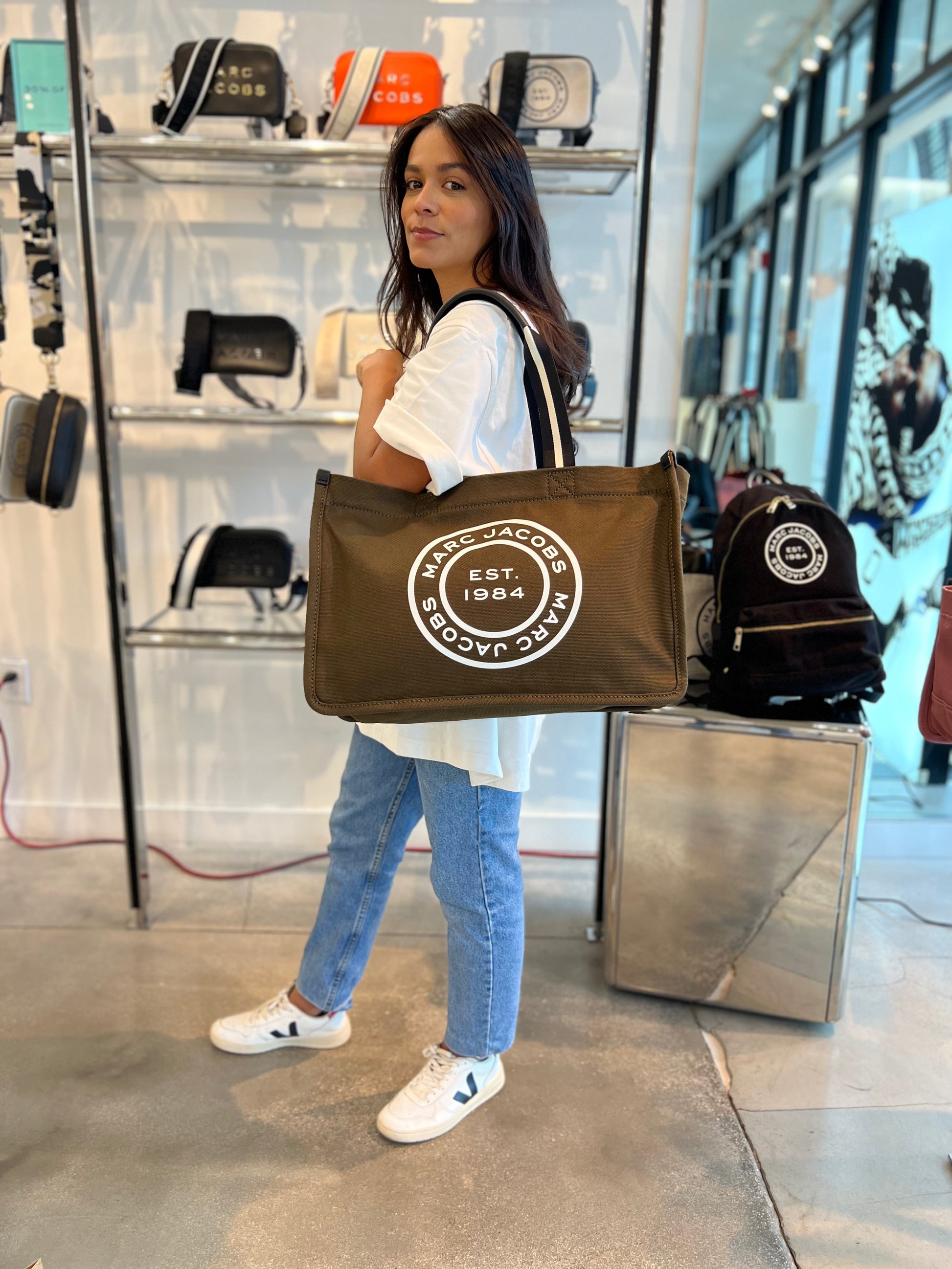 marc jacobs signet bag