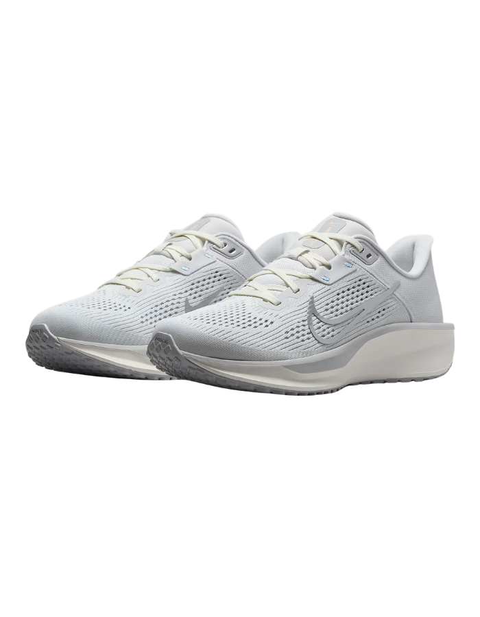 Nike Quest 6