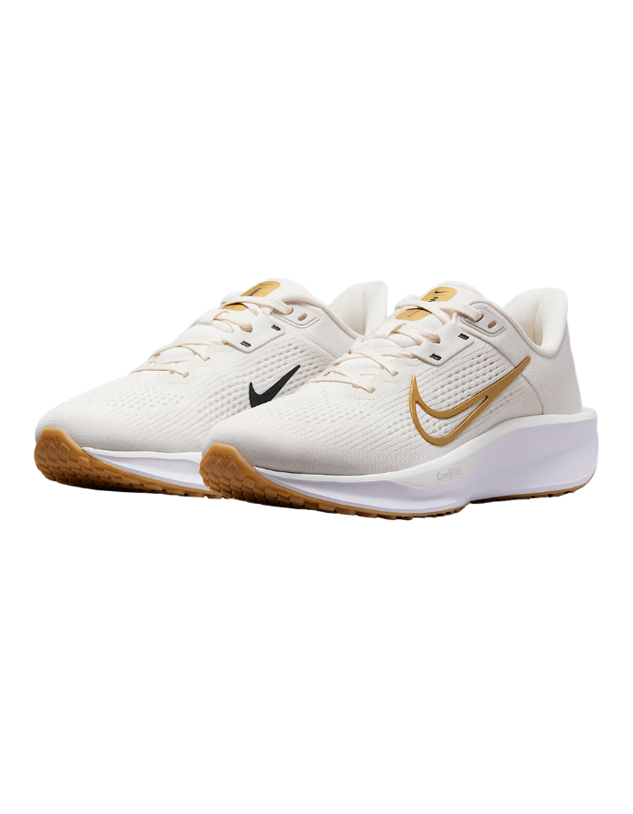 Nike Quest 6