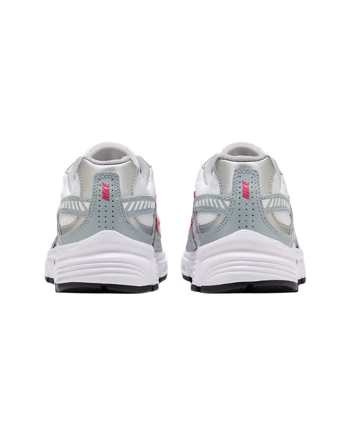 Nike Initiator