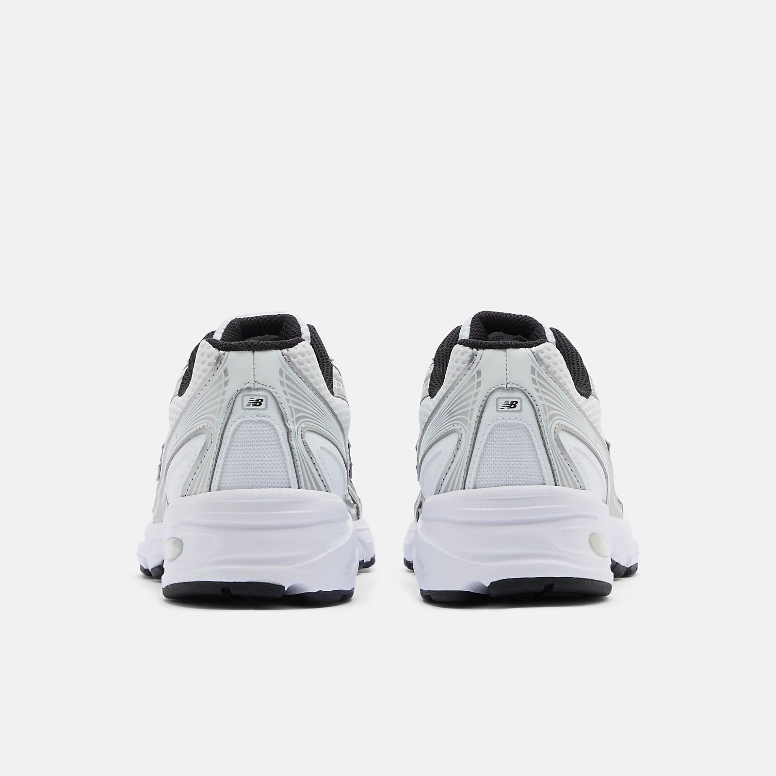 New Balance 740