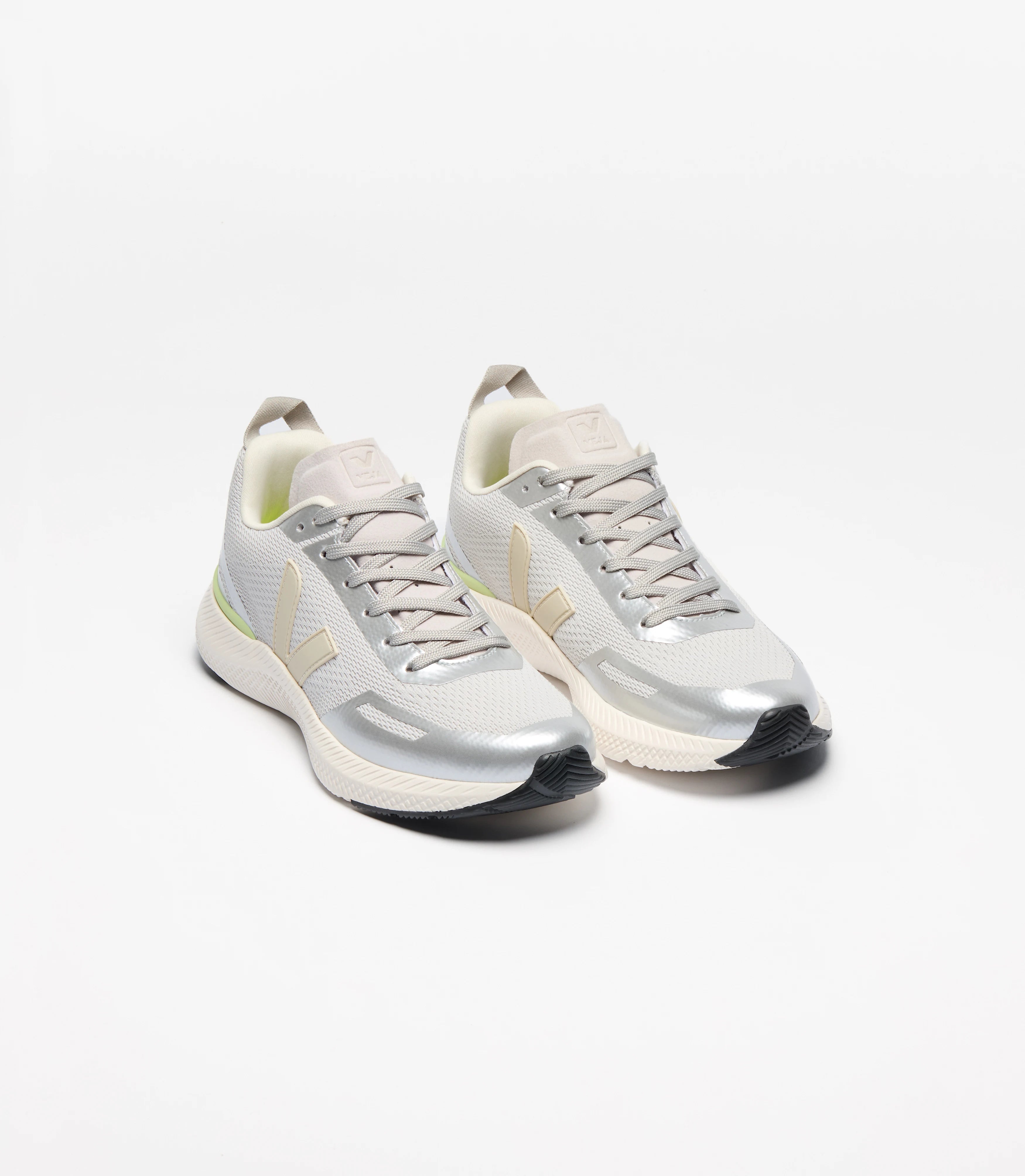 IMPALA ENGINEERED-MESH PIERRE SILVER