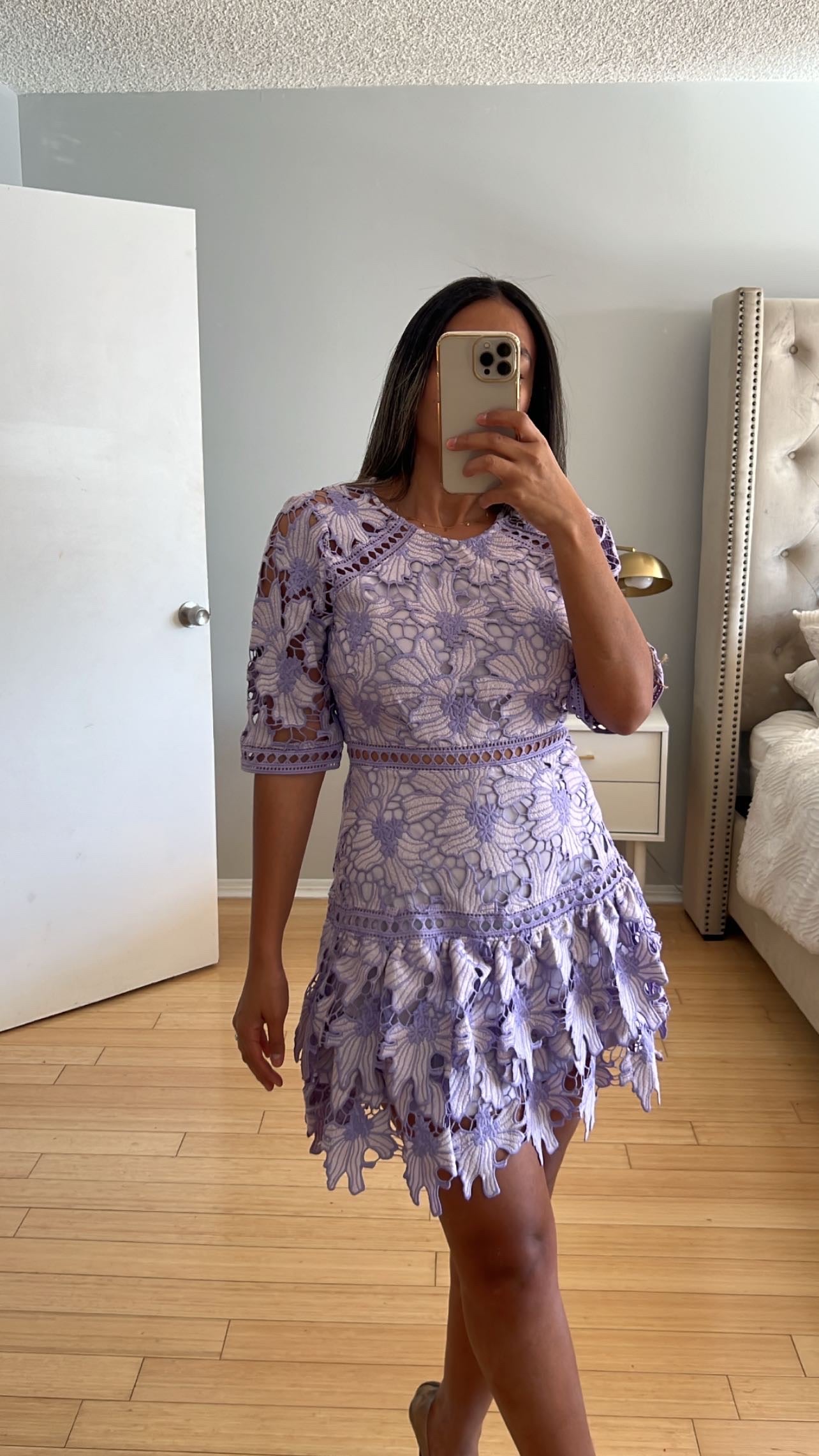 Vestido a capas de encaje