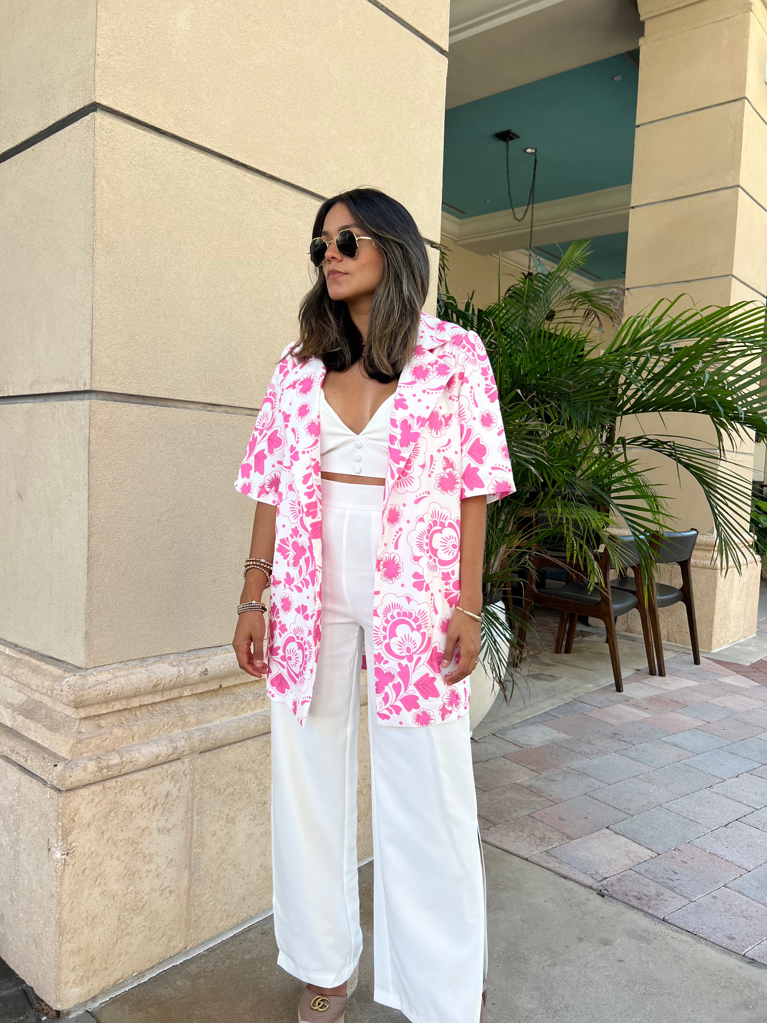 Conjunto Top, blusa y pantalón